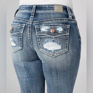 DAYTRIP Virgo Bootcut Stretch Jean Women’s Size 26L Light Wash Distressed